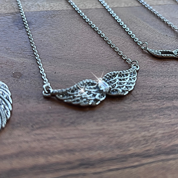 Women’s Double Angel Wing Necklace – Pear Crystal Motorcycle Jewelry