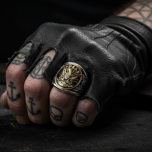 SK6202 Mens Patriotic USA Truth Ring Silver with Gold Face Low Profile Rings