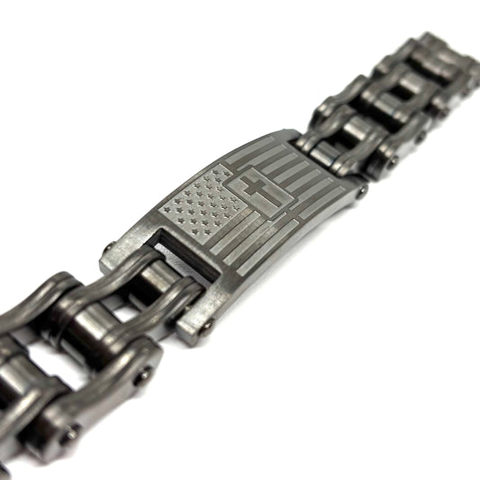 SK1843C Mens Cross Badge Gunmetal 3/4’’ Bracelet Bracelet