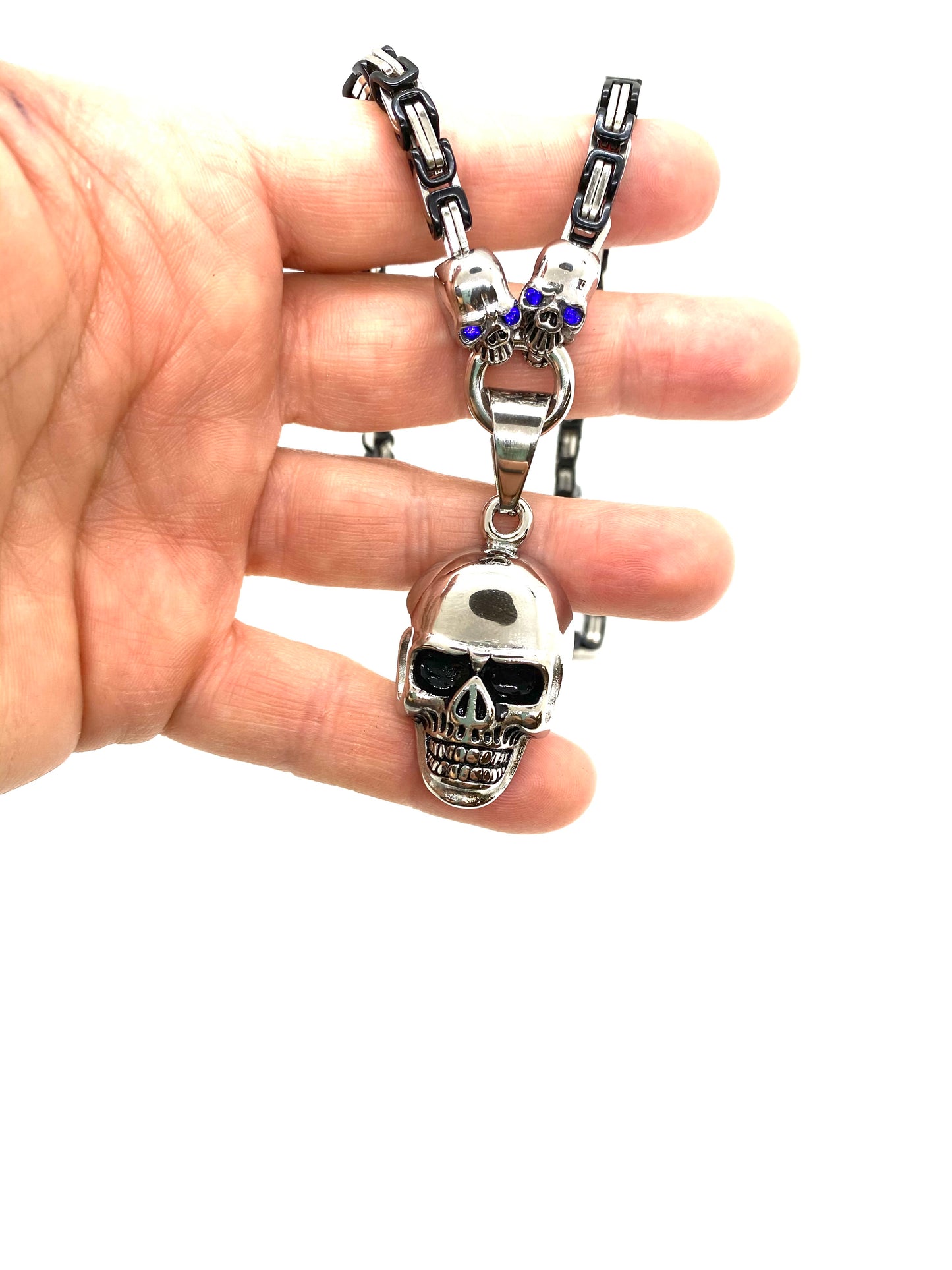 SK2353L Byzantine Necklace 4 mm With Skull Pendant with blue crystals - Ladies 19 1/2"