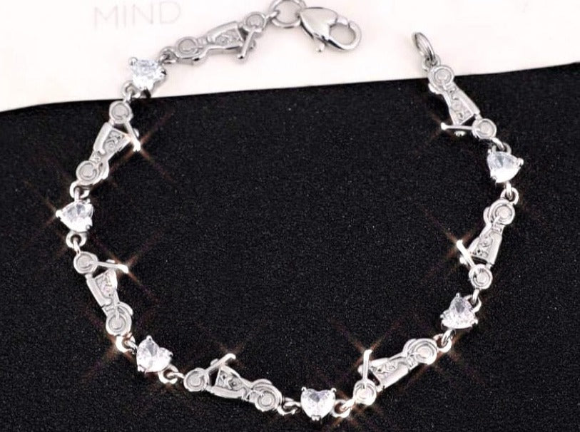 Sk2707 Heart Crystal Motorcycle Bracelet - Clear Stone Ladies Bracelets