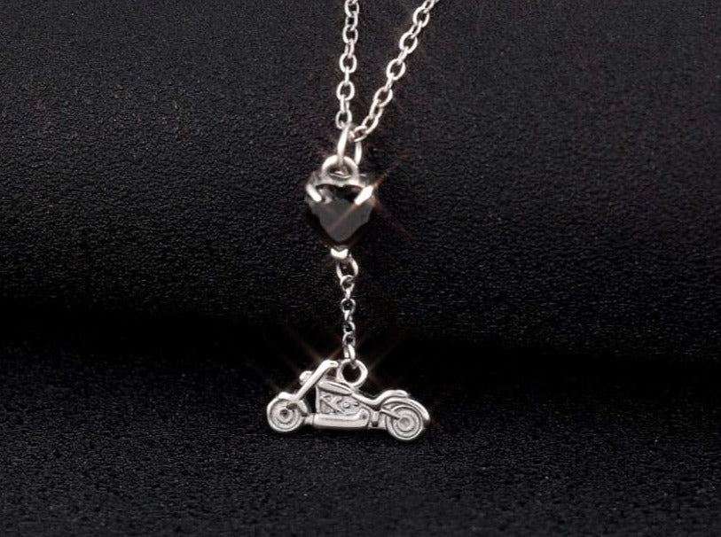 Sk2708N Heart Crystal Motorcycle Necklace - Black Stone Necklaces