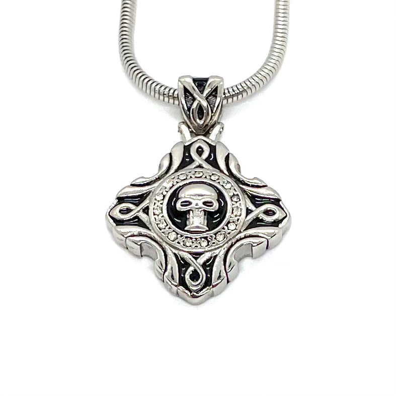 Sk1534 Skull Crystal Bling Pendant 16.5’’ Necklace Wide Stainless Steel Motorcycle Jewelry