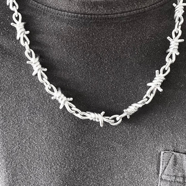 SK2037 Men's Necklace 26" 15 MM Wide Stainless Steel Barbed Wire Link Design