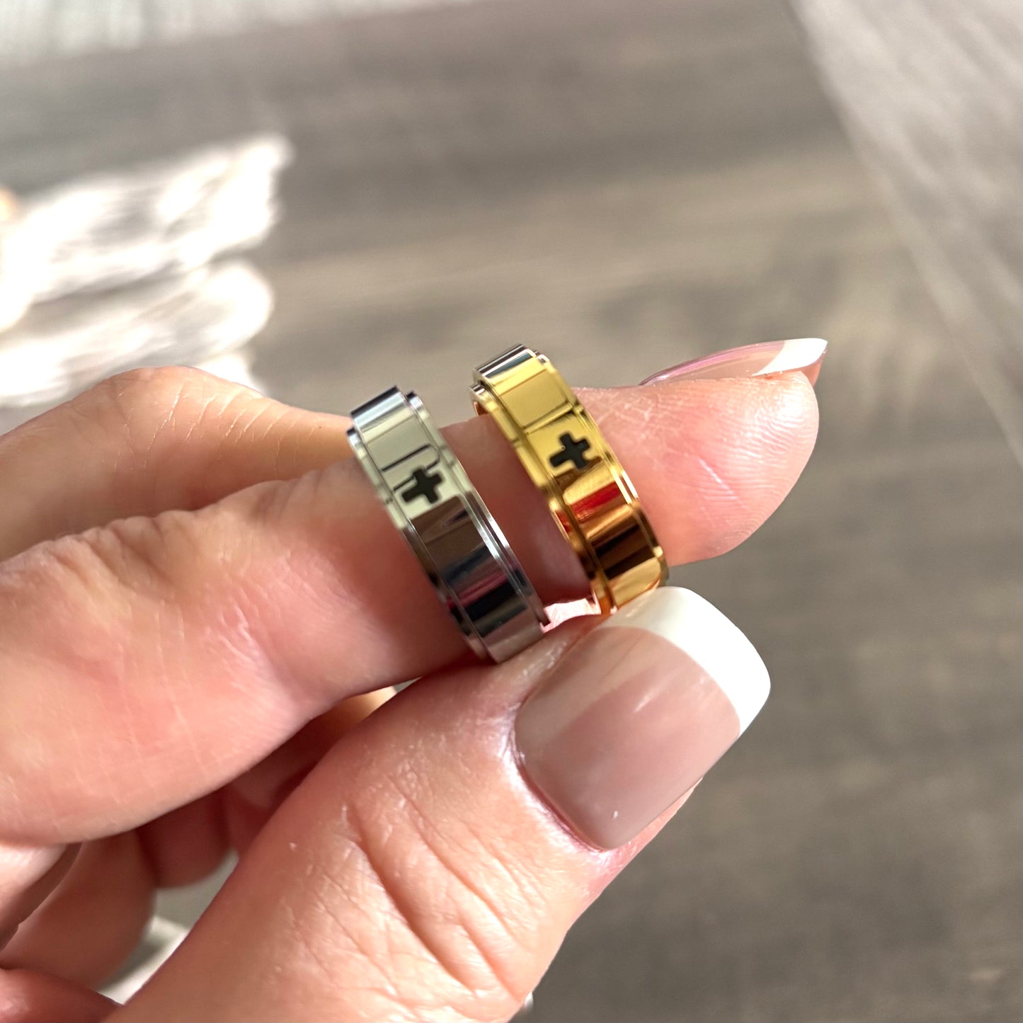 Ladies Stainless Steel Cross Spinner Ring – Faith Fidget Ring