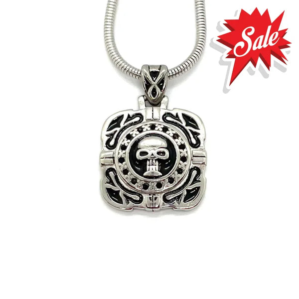 Sk1532 Skull Crystal Bling Pendant 16.5’’ Necklace Wide Stainless Steel Motorcycle Jewelry