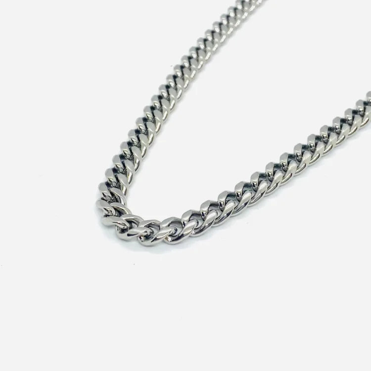 SK4019 Necklace 1/4’’ Wide Cuban Link Silver Color Chains