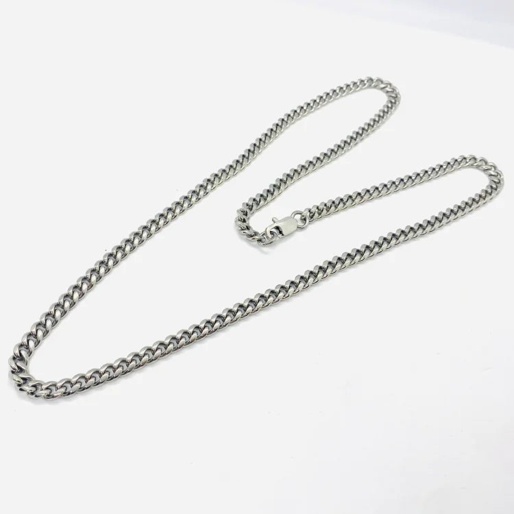 SK4019 Necklace 1/4’’ Wide Cuban Link Silver Color Chains